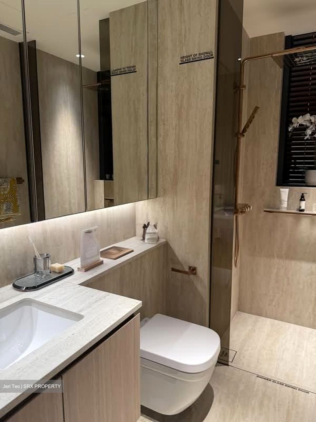 Arina East Residences (D15), Apartment #585088541
